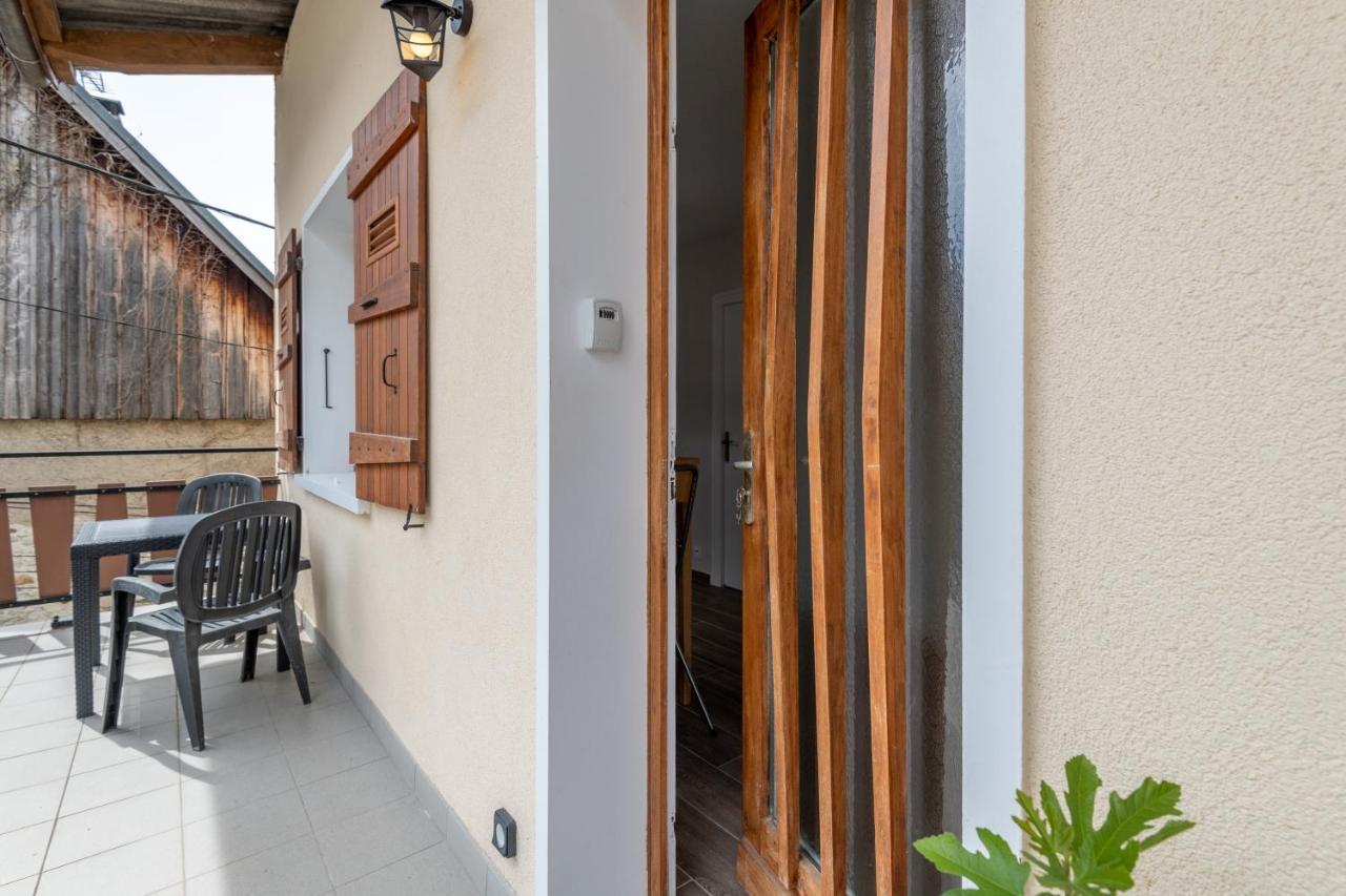 Appartement Lumineux Au Centre Du Village Saint-Felix  Eksteriør bilde